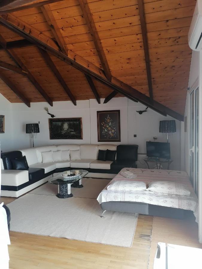 Suite In Front Of The Sea Nea Thesi Exterior photo